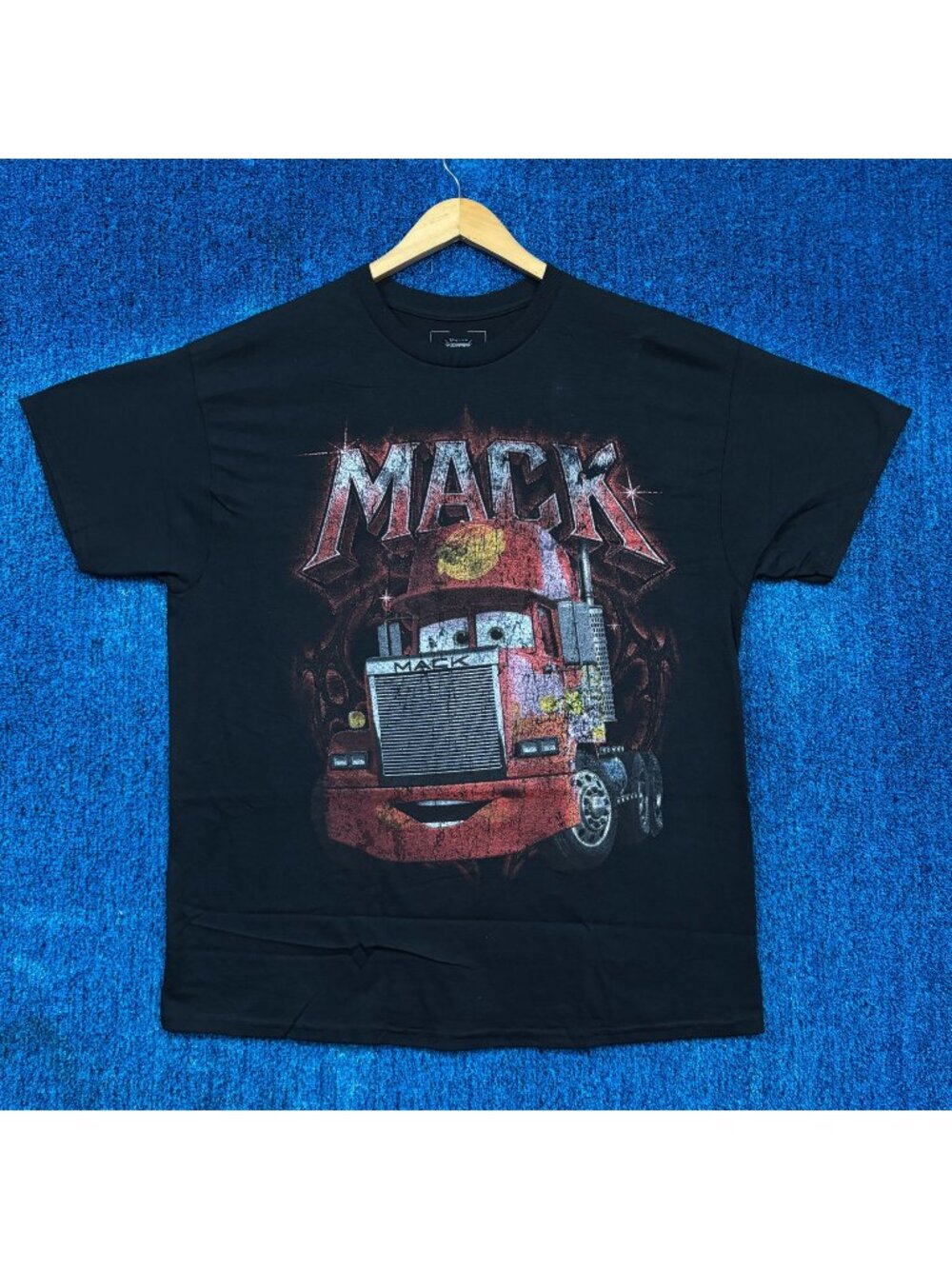 CVLA X Disney Pixar Cars Mack Lightning McQueen Truck Tee XL